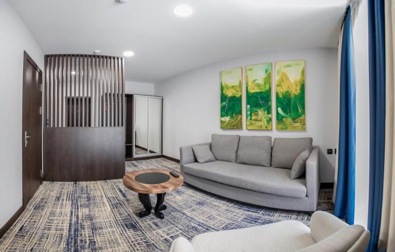Avenue Park Hotel Yusufkhona Zewnętrze zdjęcie