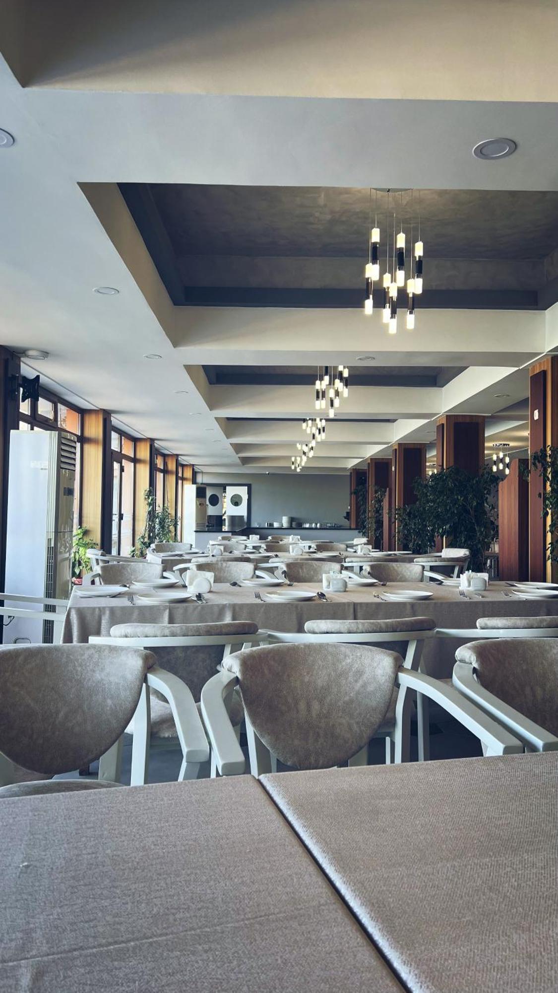 Avenue Park Hotel Yusufkhona Zewnętrze zdjęcie